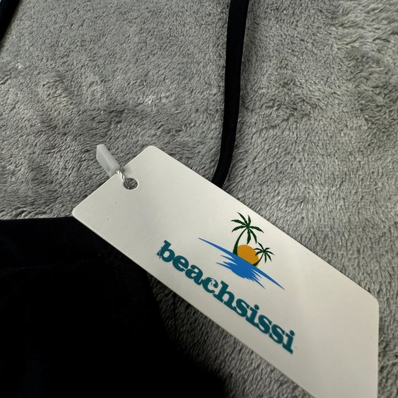 Beachsissi Tankini Top NWT Black Spaghetti Straps New With Tags - Picture 4 of 7